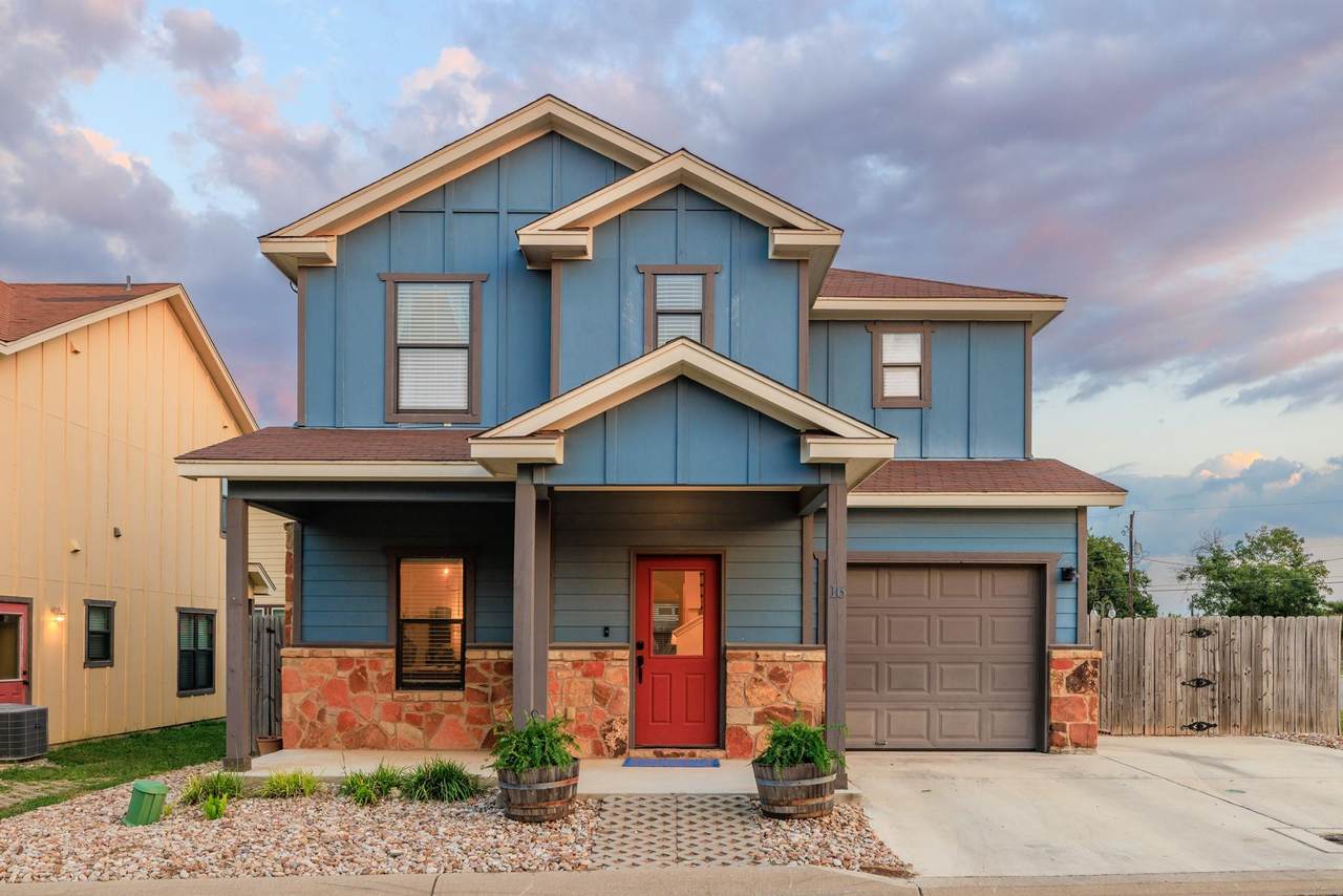 510 Mueller St - Photo 1