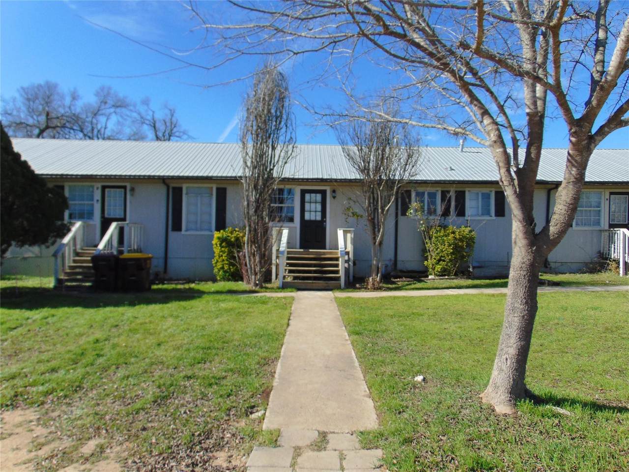 101 Darden Hill Rd - Photo 1
