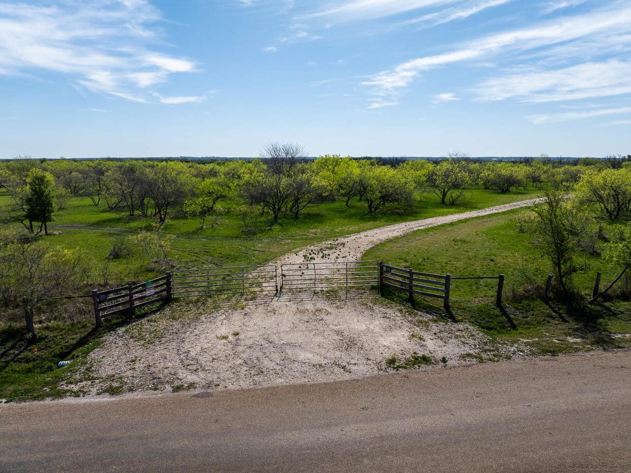 https://bt-photos.global.ssl.fastly.net/austin/1280_boomver_1_8692513-2.jpg