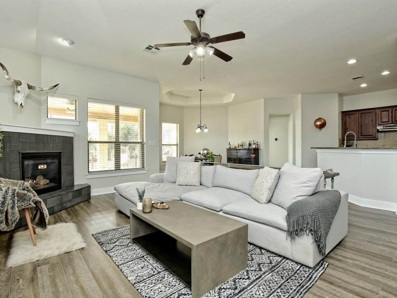 214 Rivulet Ln - Photo 1