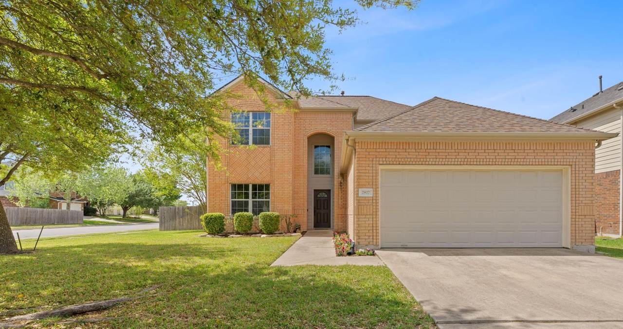 2817 Beach Plum Cv - Photo 1