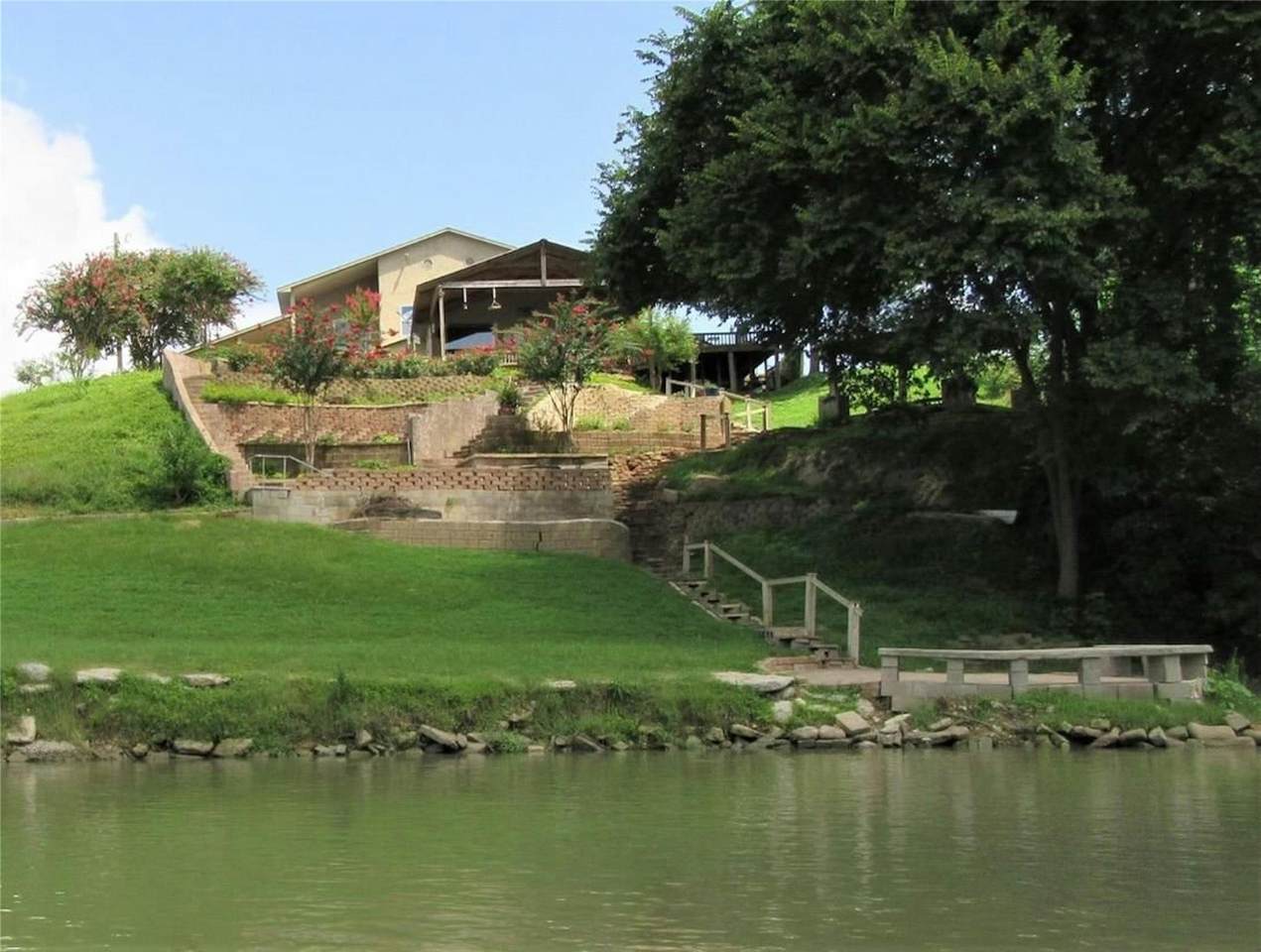 https://bt-photos.global.ssl.fastly.net/austin/1280_boomver_1_8806171-2.jpg