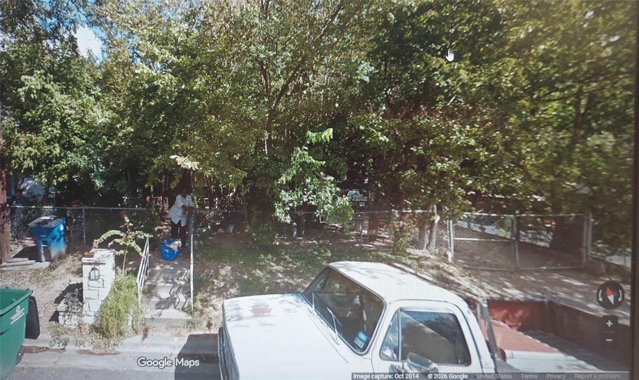 2920 Prado St - Photo 1