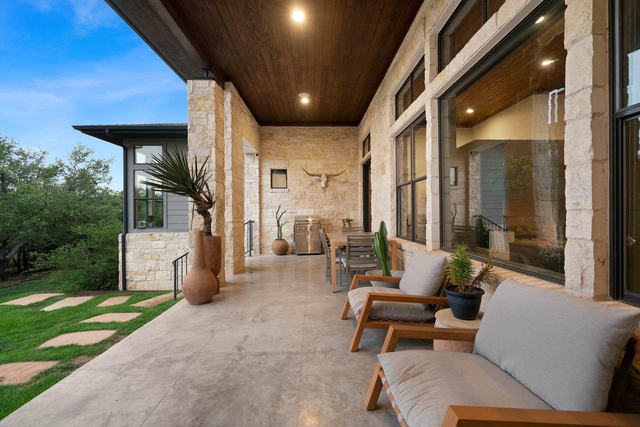 332 Rugged Earth Dr - Photo 1