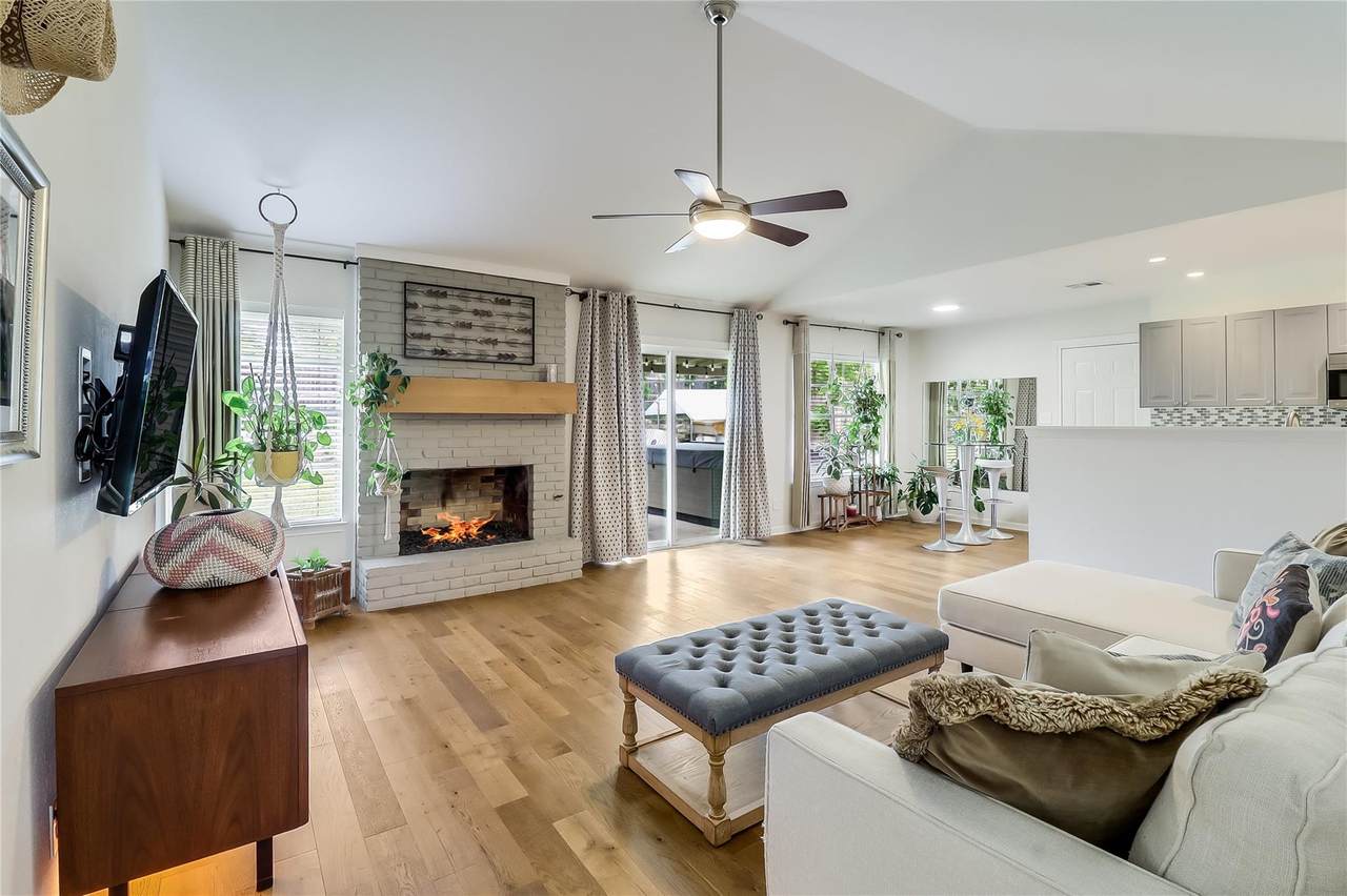 7300 Glenhill Rd - Photo 1