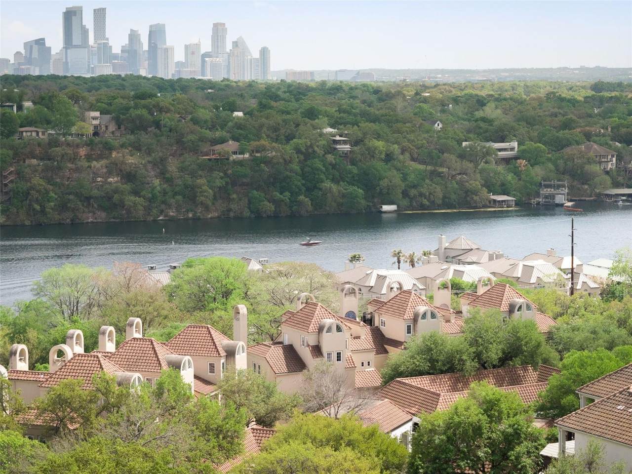 https://bt-photos.global.ssl.fastly.net/austin/1280_boomver_1_8871172-2.jpg