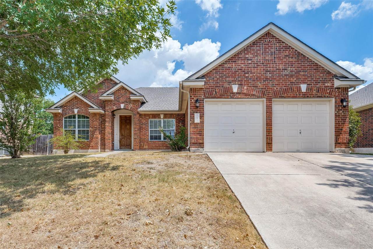 2204 Speidel Dr - Photo 1