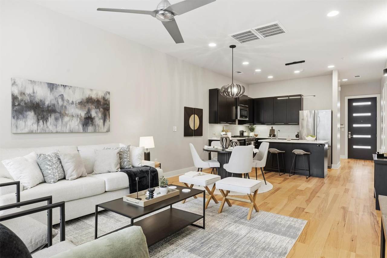2314 Enfield Rd - Photo 1
