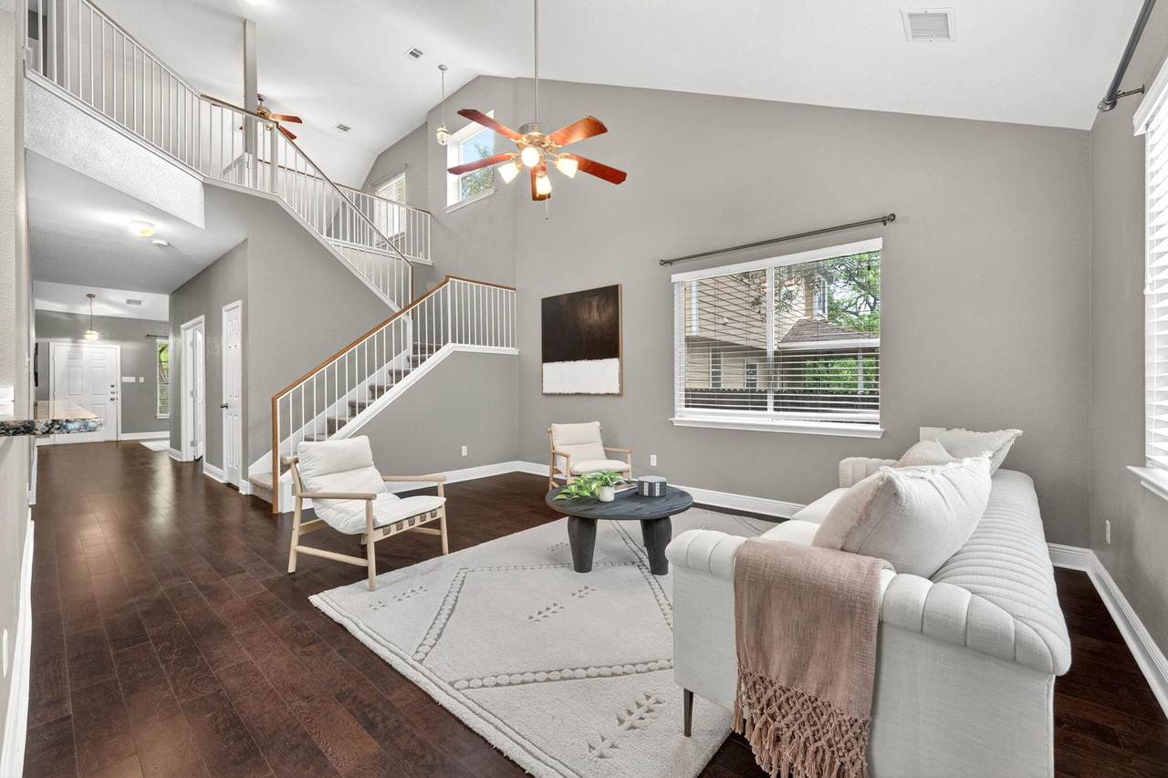 8407 Empress Blvd - Photo 1