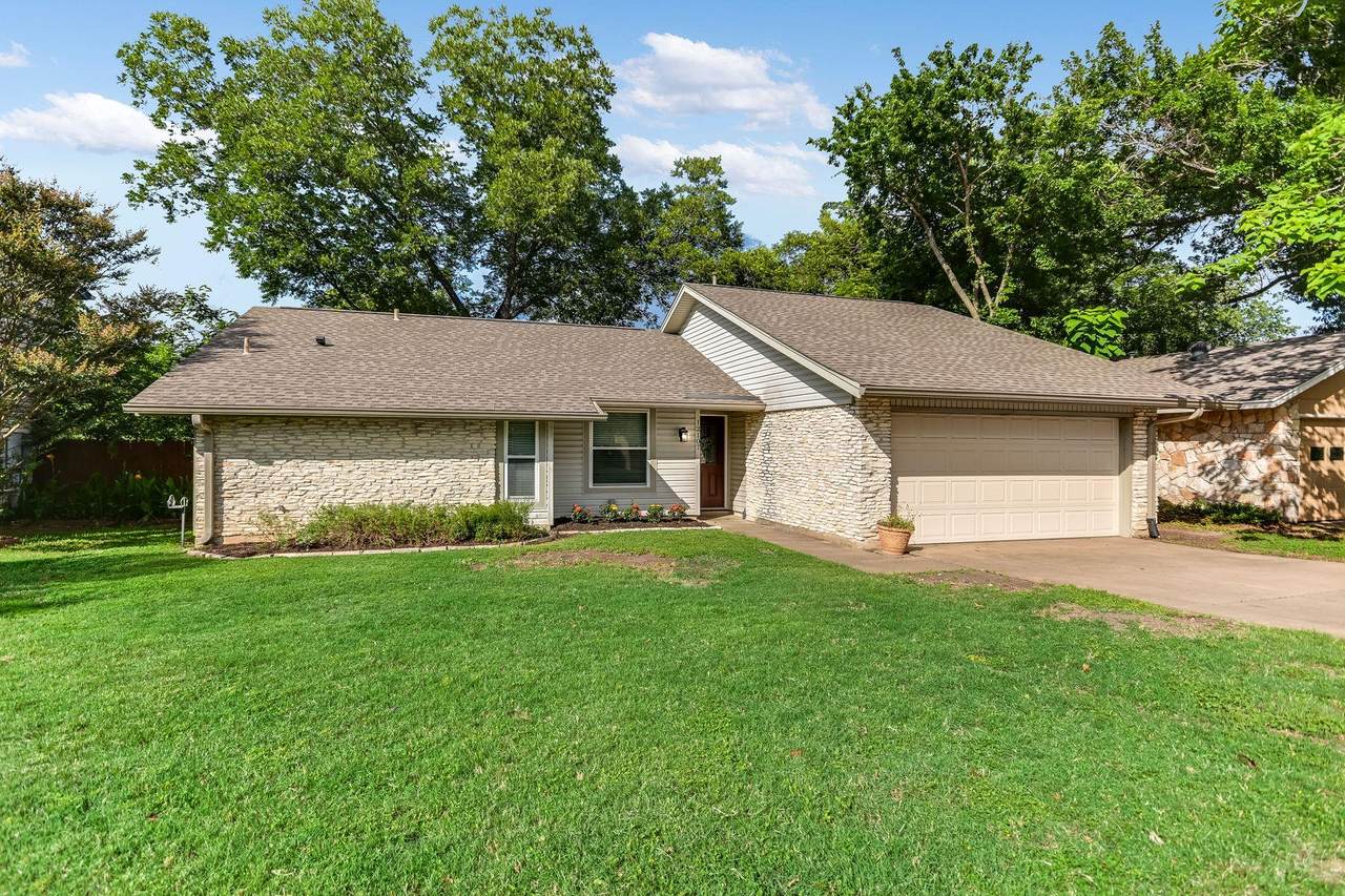 12107 Scissortail Dr - Photo 1