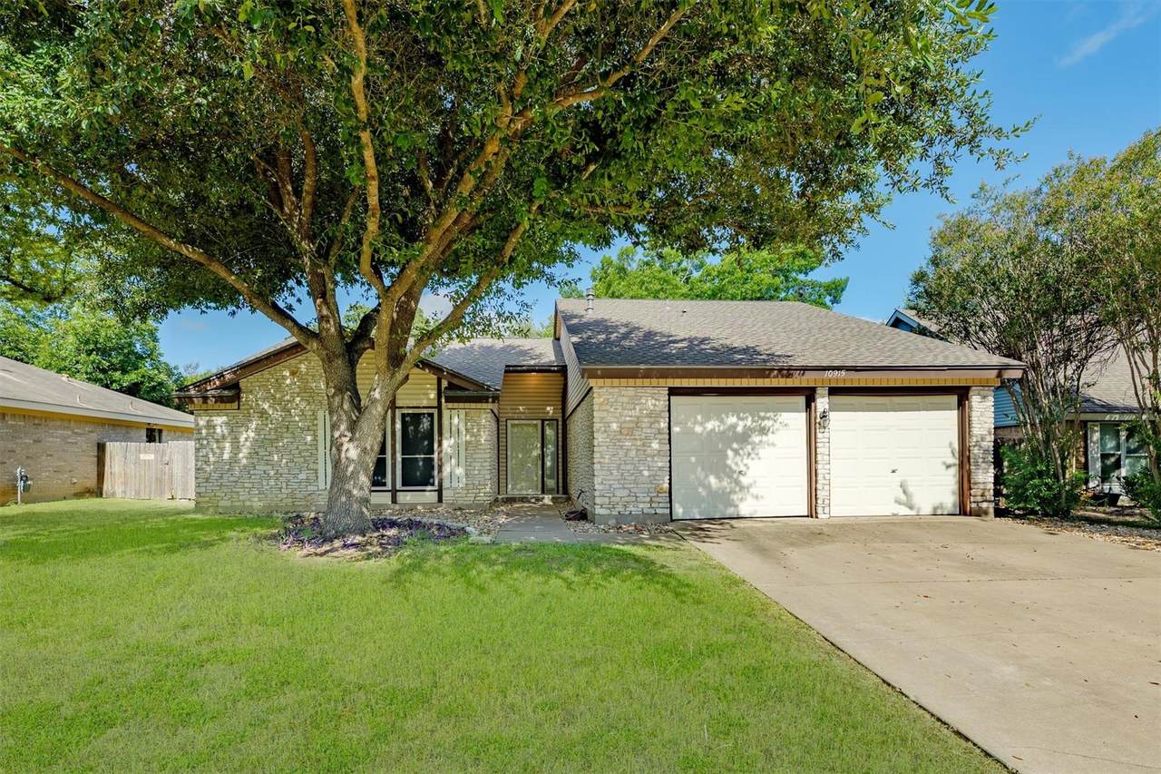 10915 Thicket Trl - Photo 1