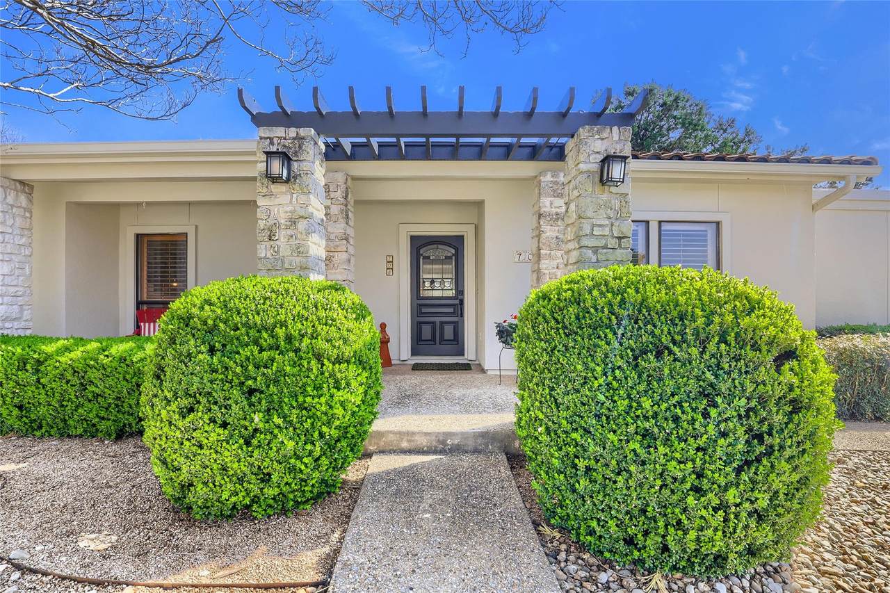 708 Malabar - Photo 1