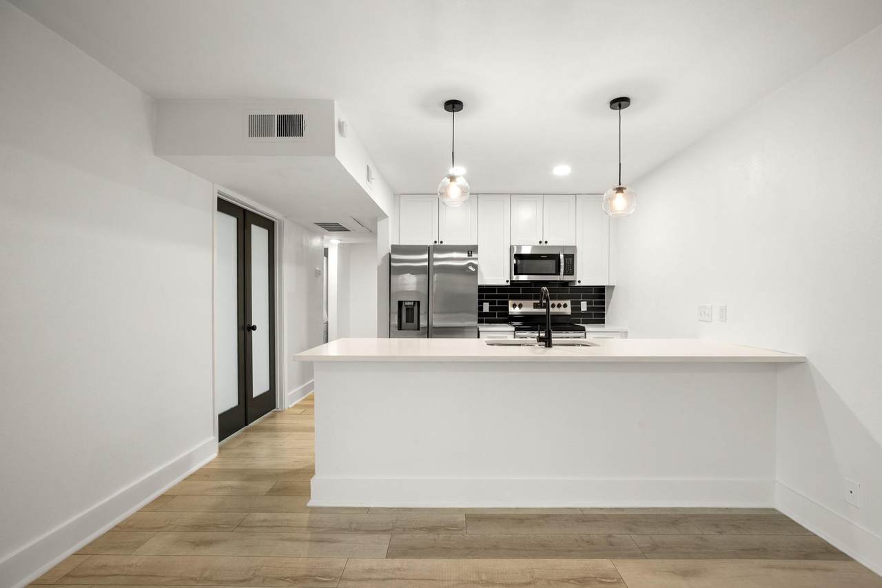 909 Reinli St - Photo 1