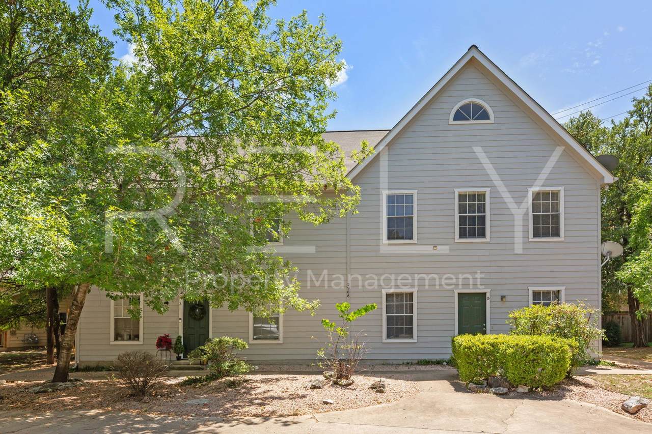 2908 Whisper Oaks Ln - Photo 1