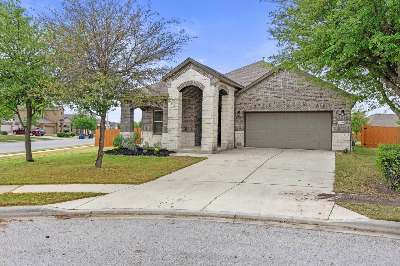 2309 Lyla Ln - Photo 1