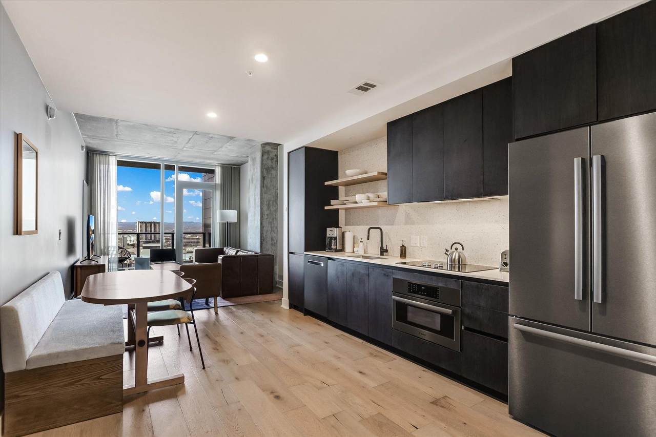 48 East Ave - Photo 1