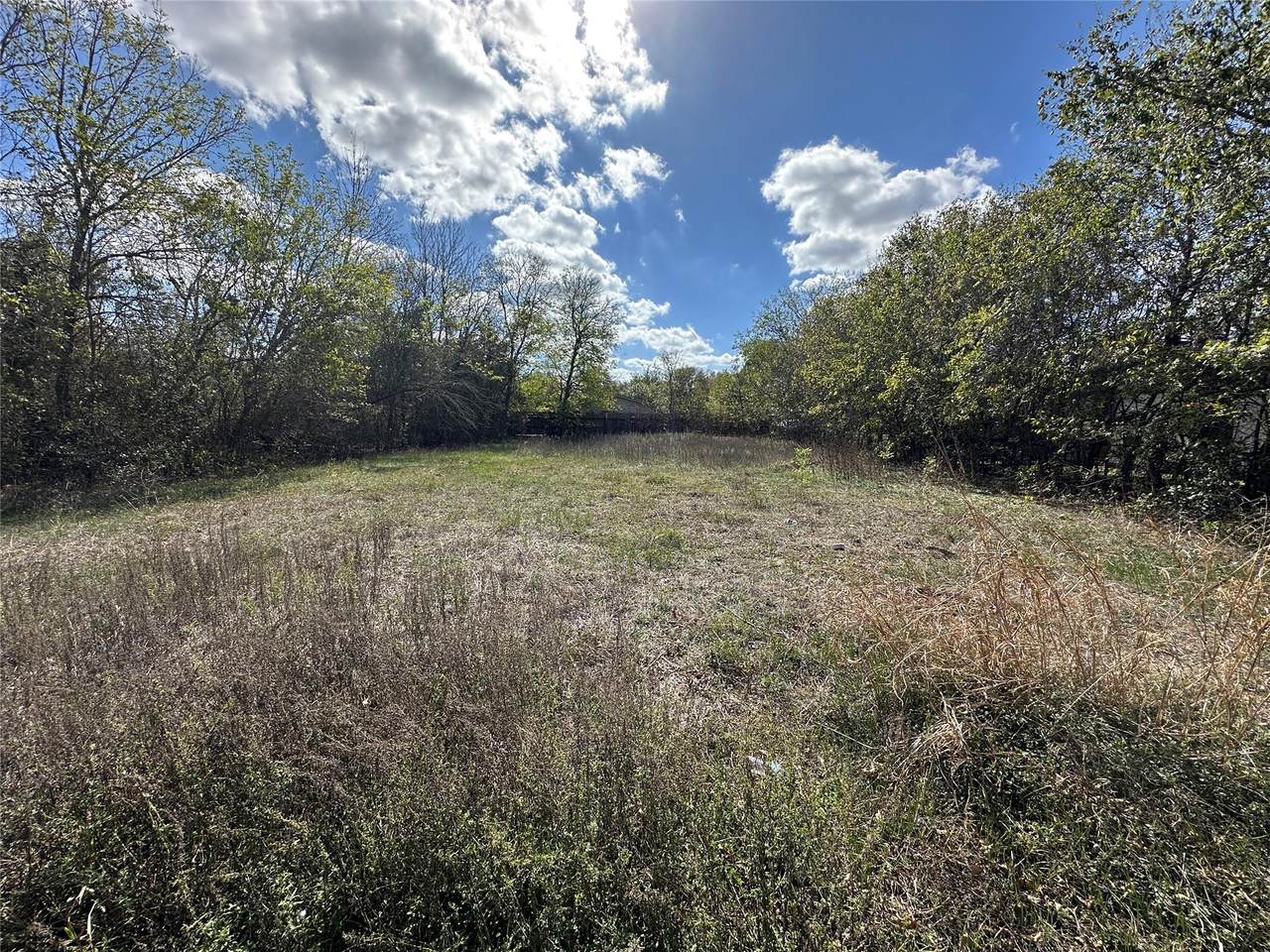 https://bt-photos.global.ssl.fastly.net/austin/1280_boomver_1_9037315-2.jpg