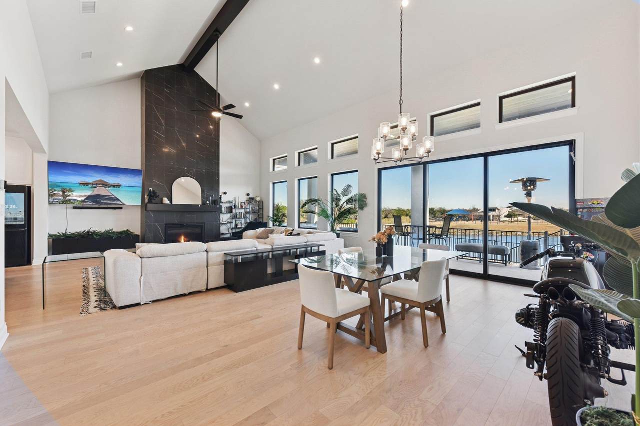 222 Rio Ranchero Rd - Photo 1