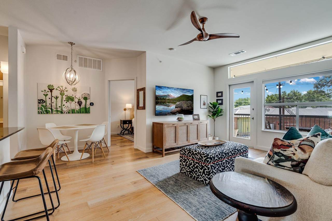 2209 Hancock Dr - Photo 1
