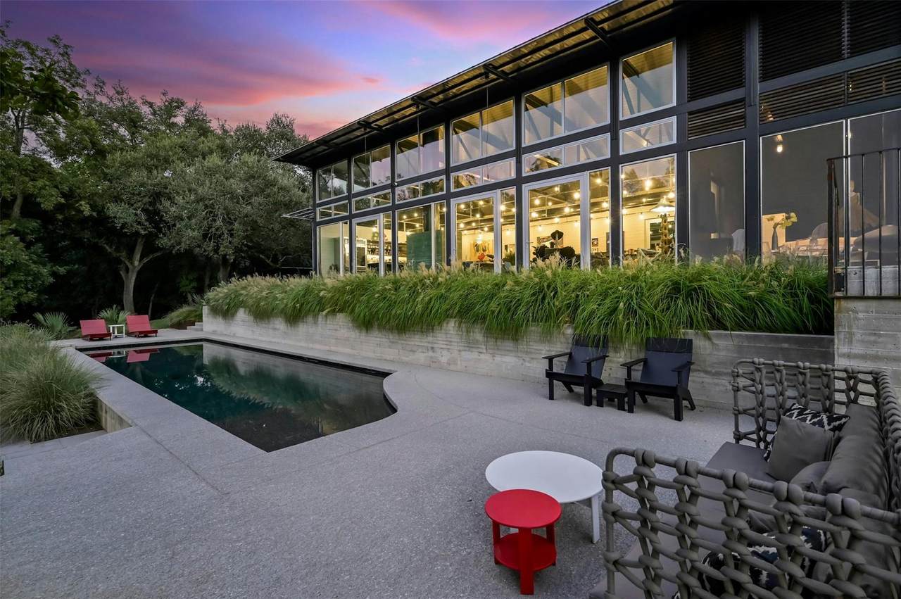 2212 River Hills Rd - Photo 1