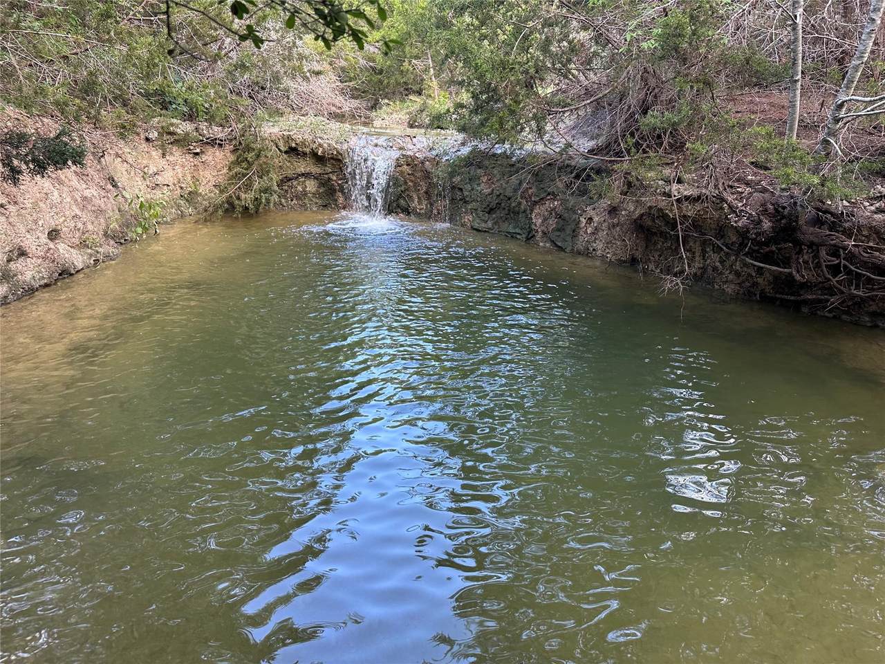 https://bt-photos.global.ssl.fastly.net/austin/1280_boomver_1_9104209-2.jpg
