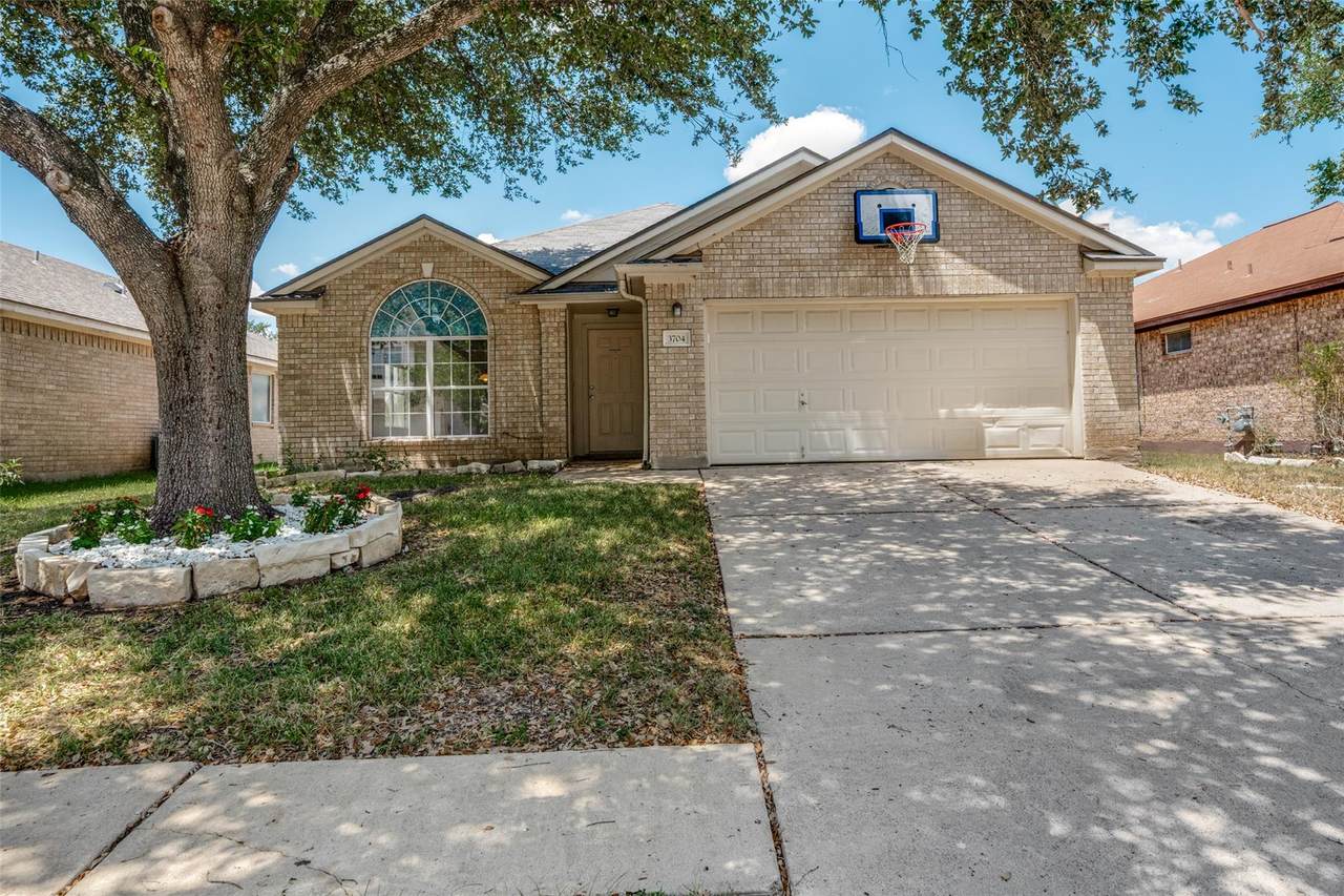 3704 Crownover St - Photo 1
