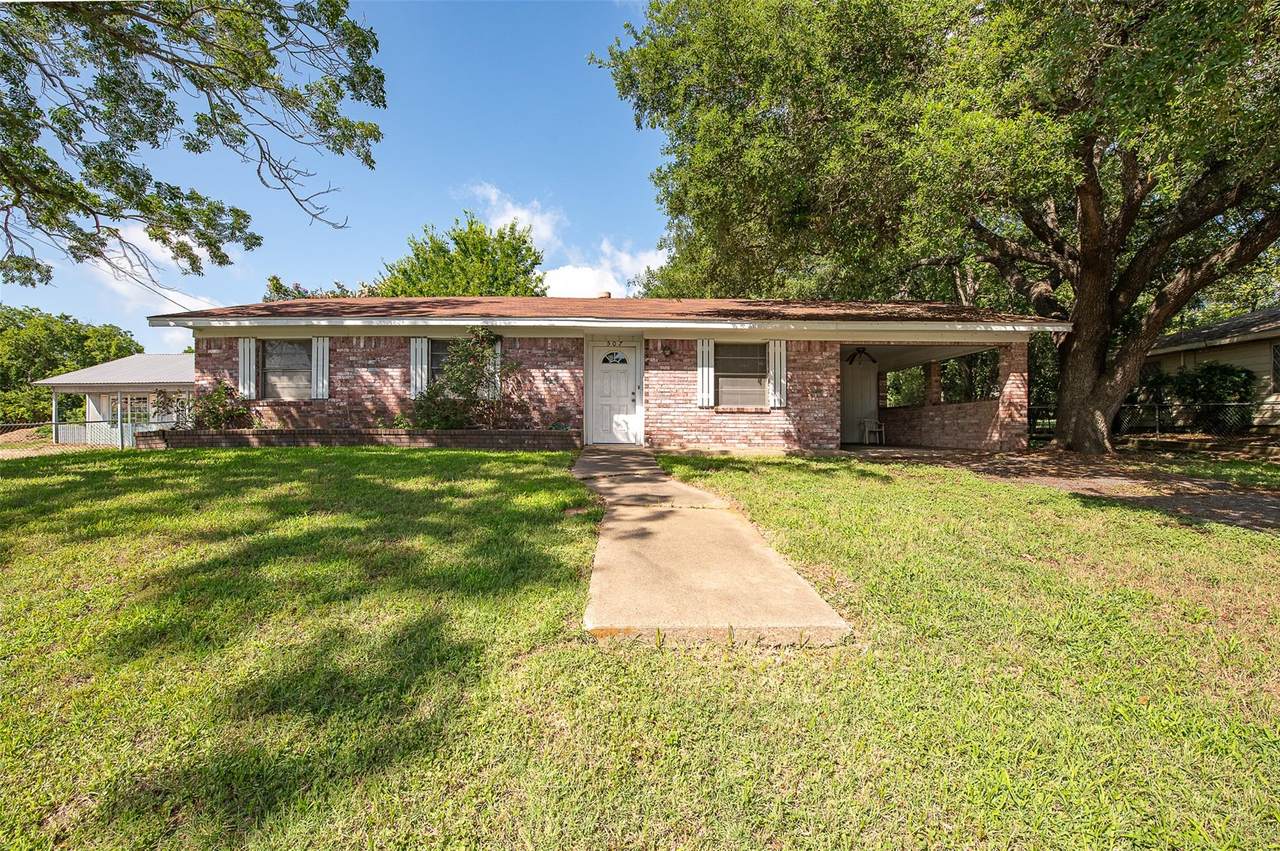 507 N Echols Street - Photo 1