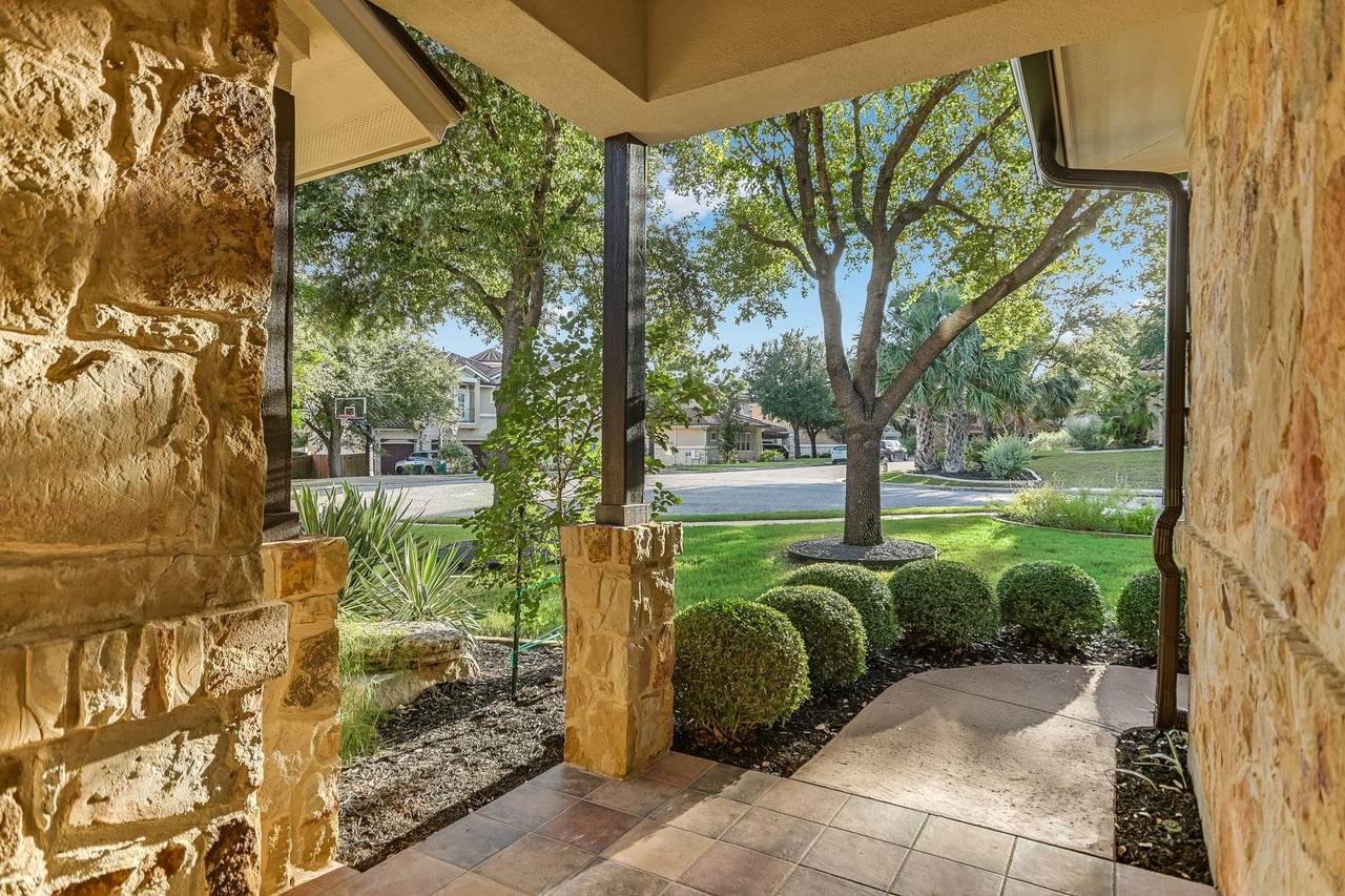 https://bt-photos.global.ssl.fastly.net/austin/1280_boomver_1_9147377-2.jpg