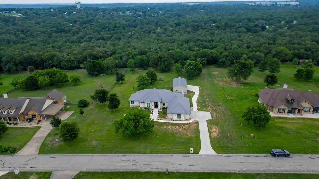 145 Pavilion Dr - Photo 1