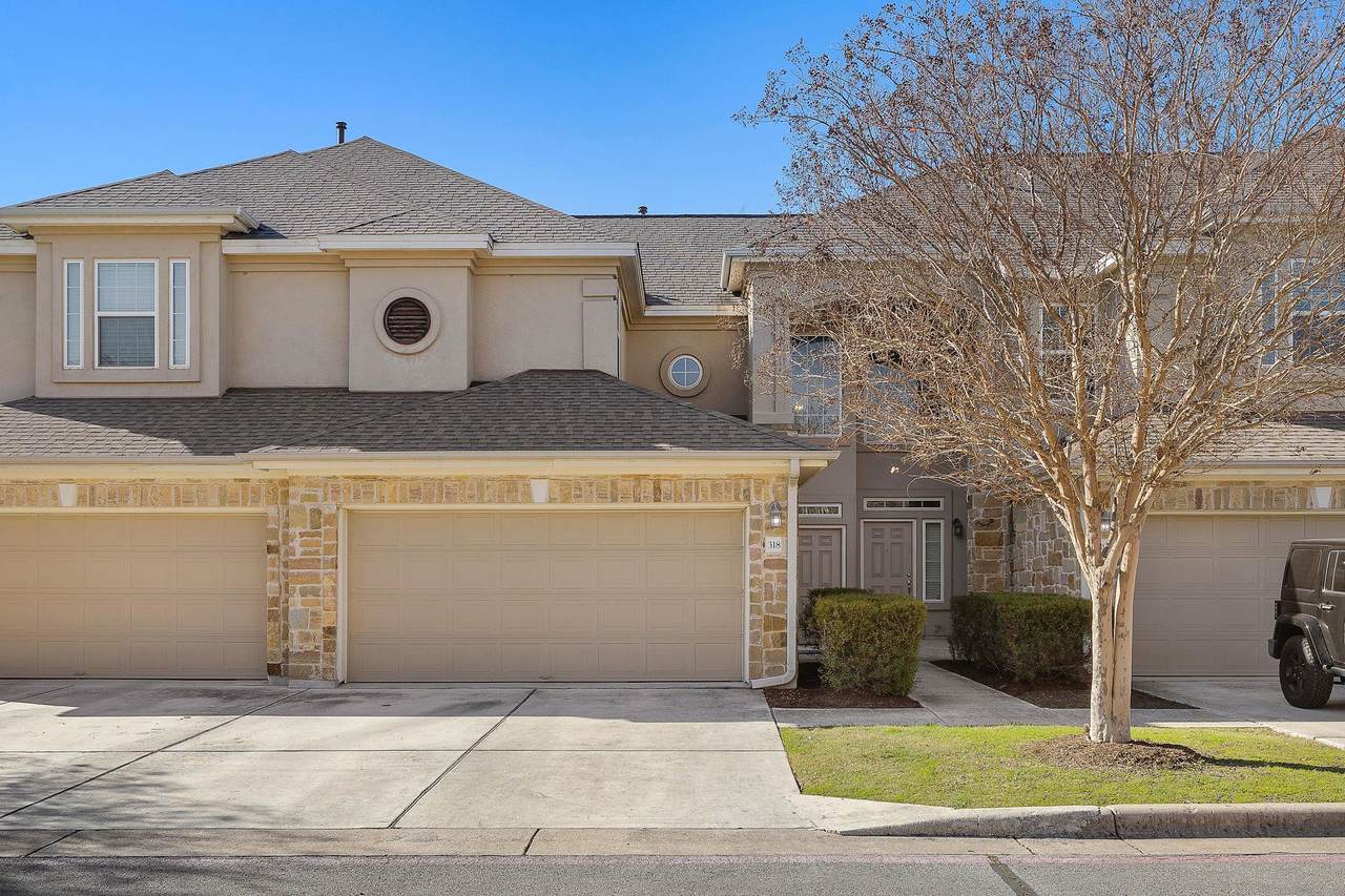 1101 Parmer Ln - Photo 1