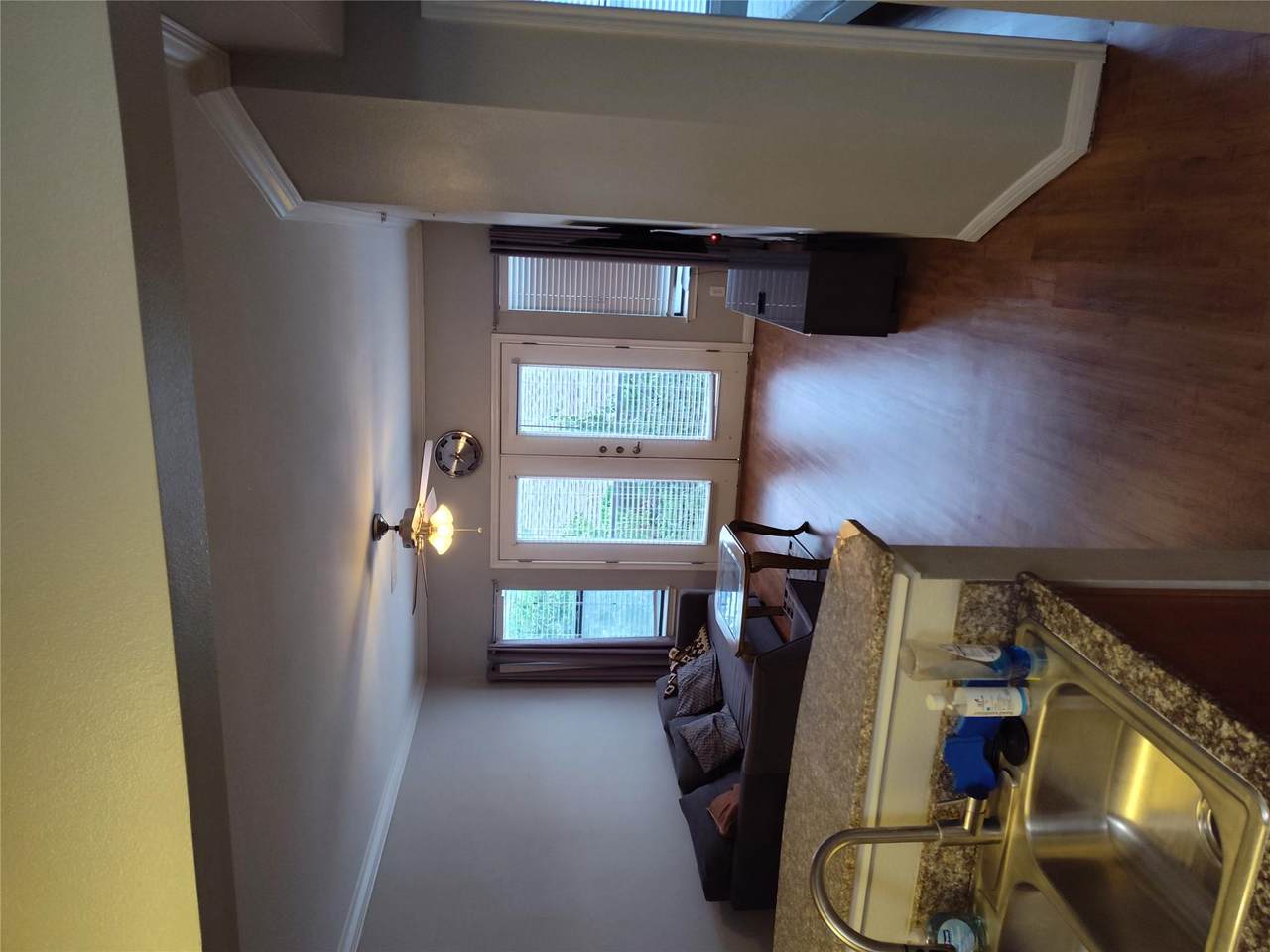 2502 Leon St - Photo 1