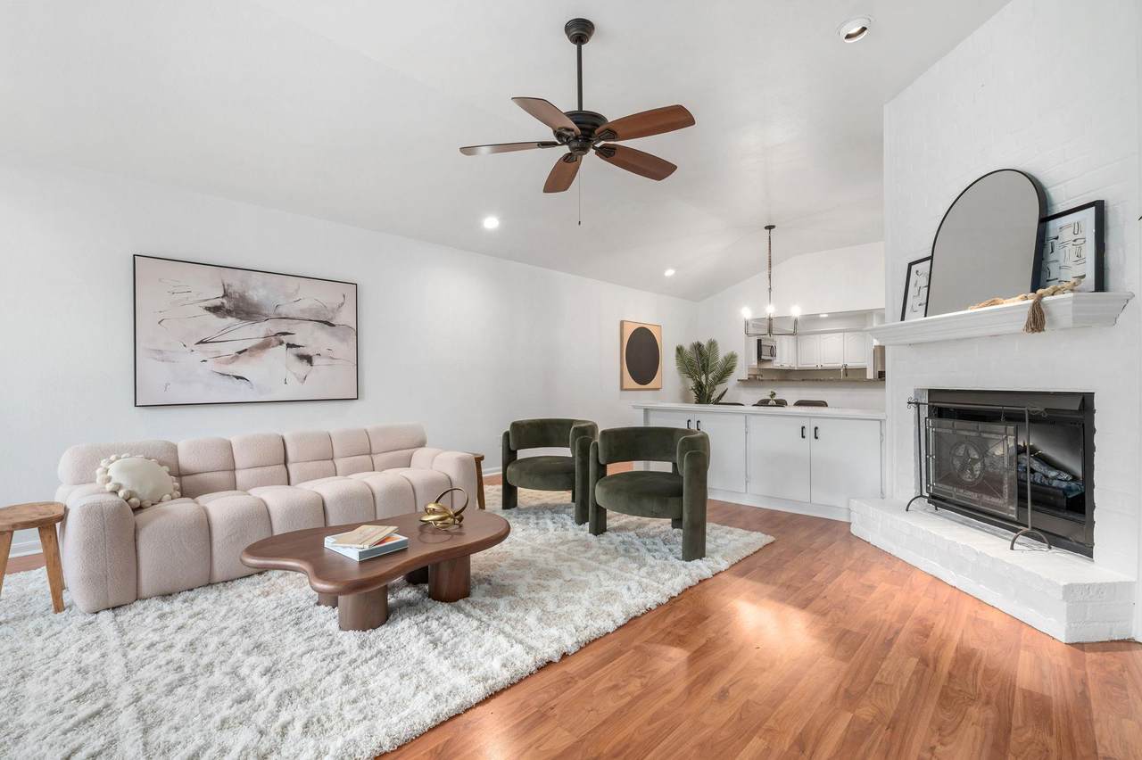 11127 Pinehurst Dr - Photo 1