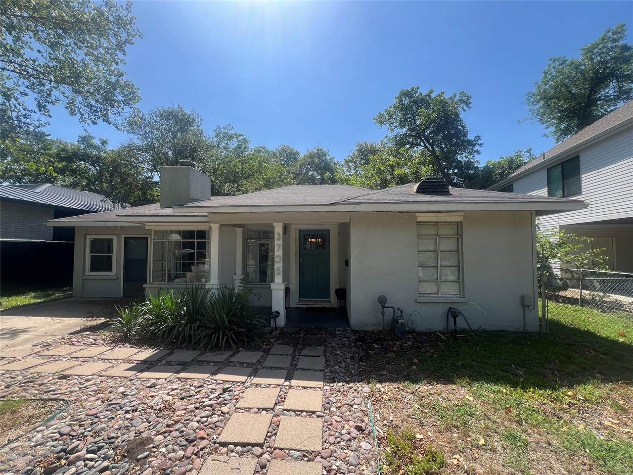 3705 Grayson Ln - Photo 1