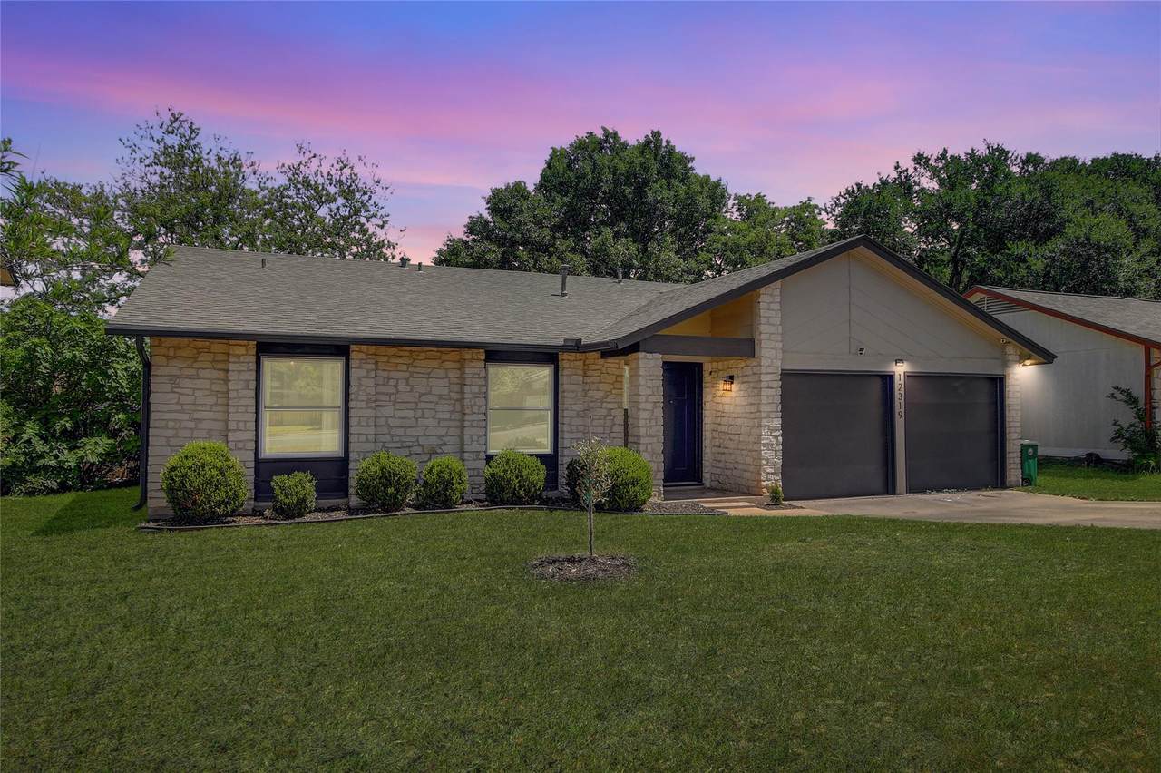 12319 Wycliff Ln - Photo 1