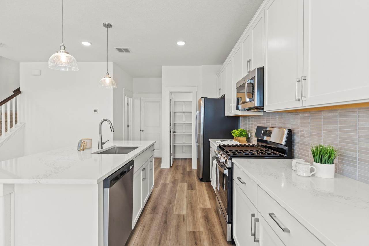 108 Hartson Dr - Photo 1