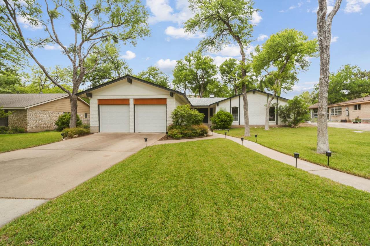 402 Lake Creek Dr - Photo 1
