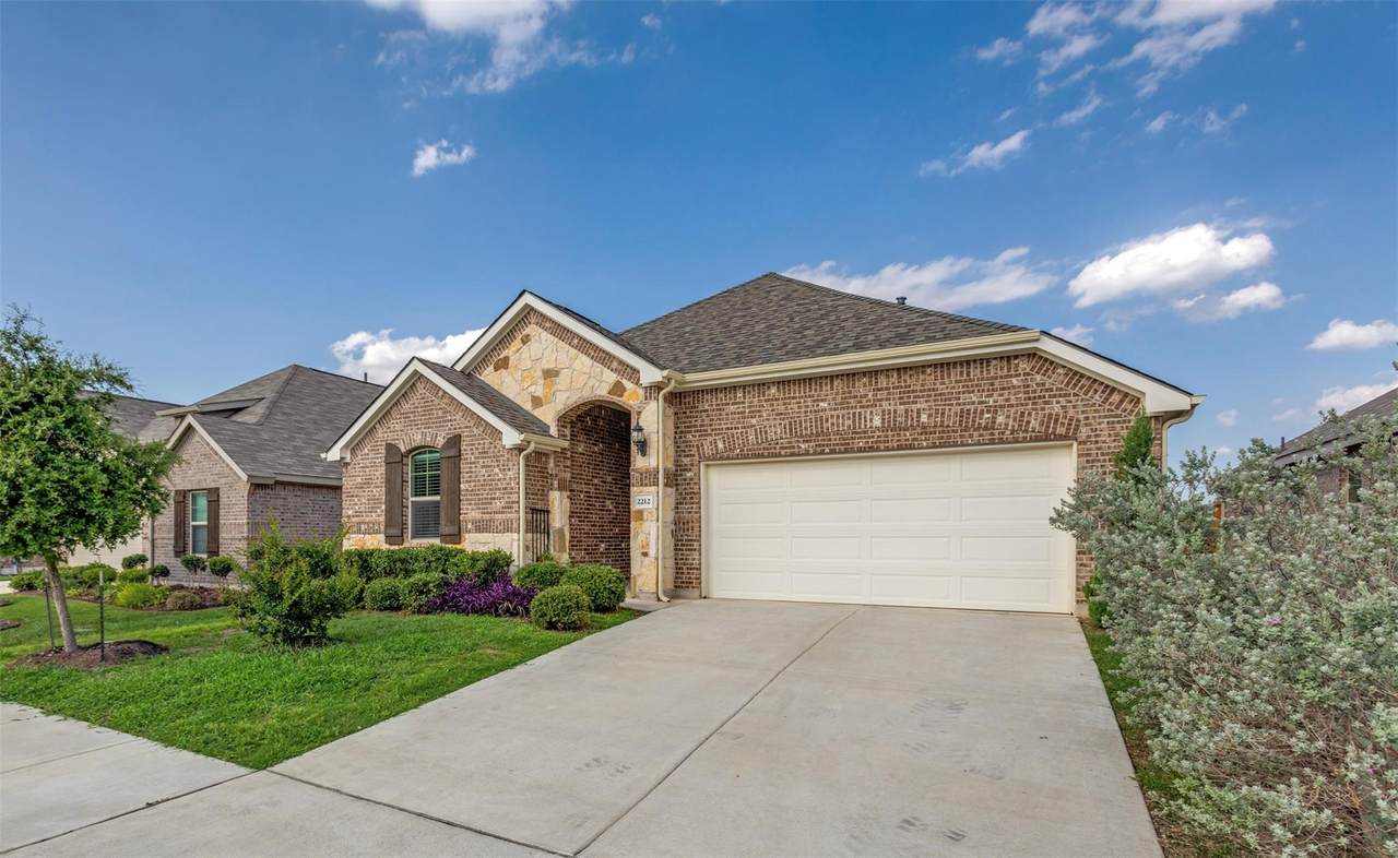 2212 Mcclendon Trl - Photo 1
