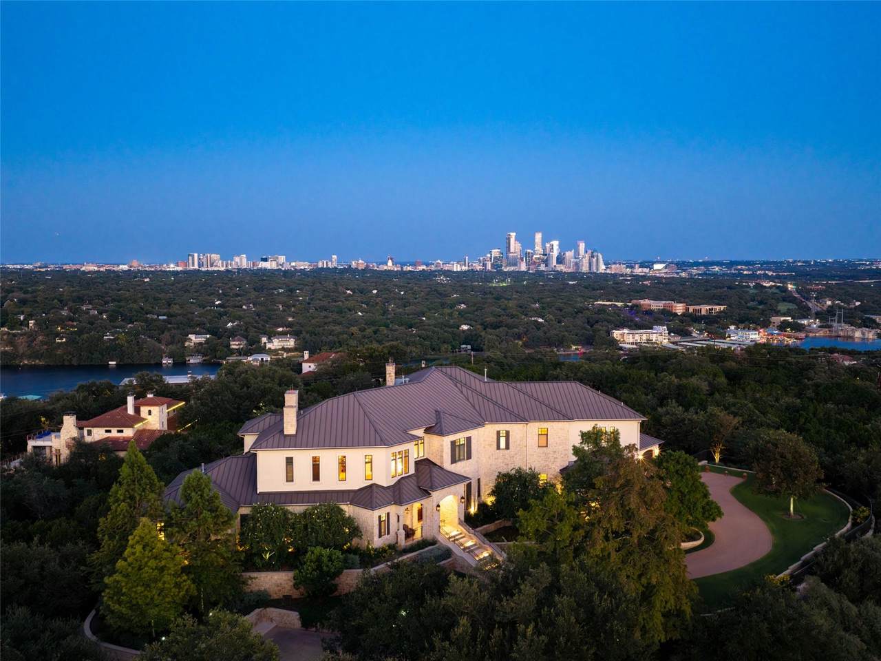 https://bt-photos.global.ssl.fastly.net/austin/1280_boomver_1_9288047-2.jpg