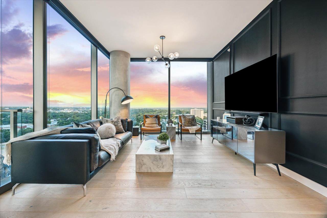 44 East Ave - Photo 1