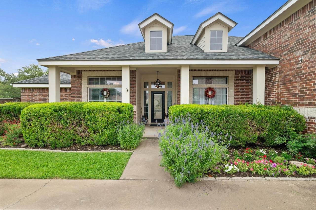 4013 Harvey Penick Dr - Photo 1