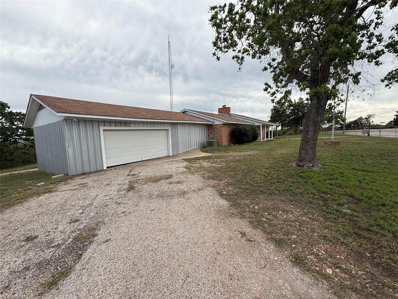 https://bt-photos.global.ssl.fastly.net/austin/1280_boomver_1_9320025-2.jpg