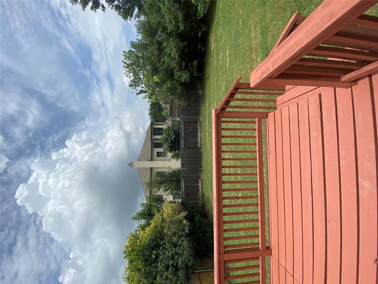 https://bt-photos.global.ssl.fastly.net/austin/1280_boomver_1_9340223-2.jpg