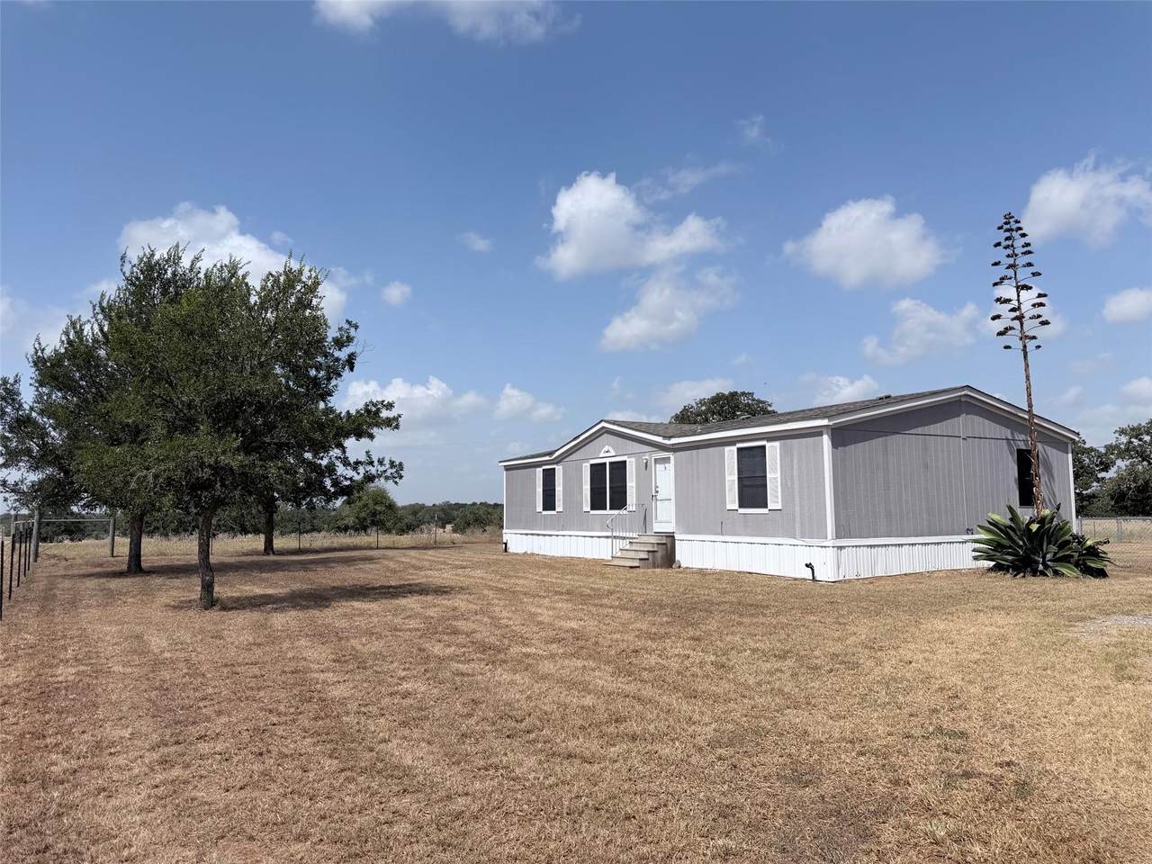 499 Mount Pleasant Rd - Photo 1