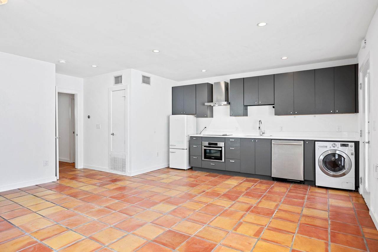 1200 Enfield Rd - Photo 1