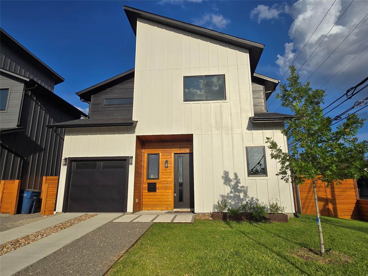 5301 Grover Ave - Photo 1
