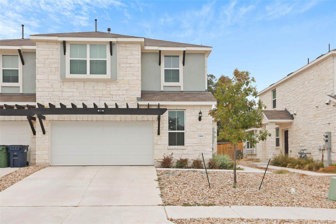 1519 Fenton Hill Dr - Photo 1