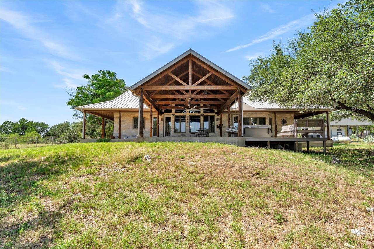 150 Pecan 2 - Photo 1