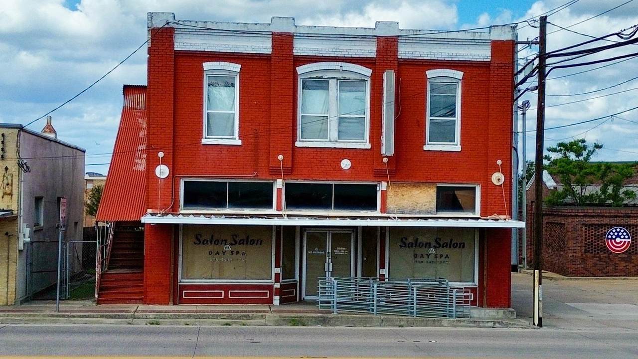 161 S. Main St - Photo 1