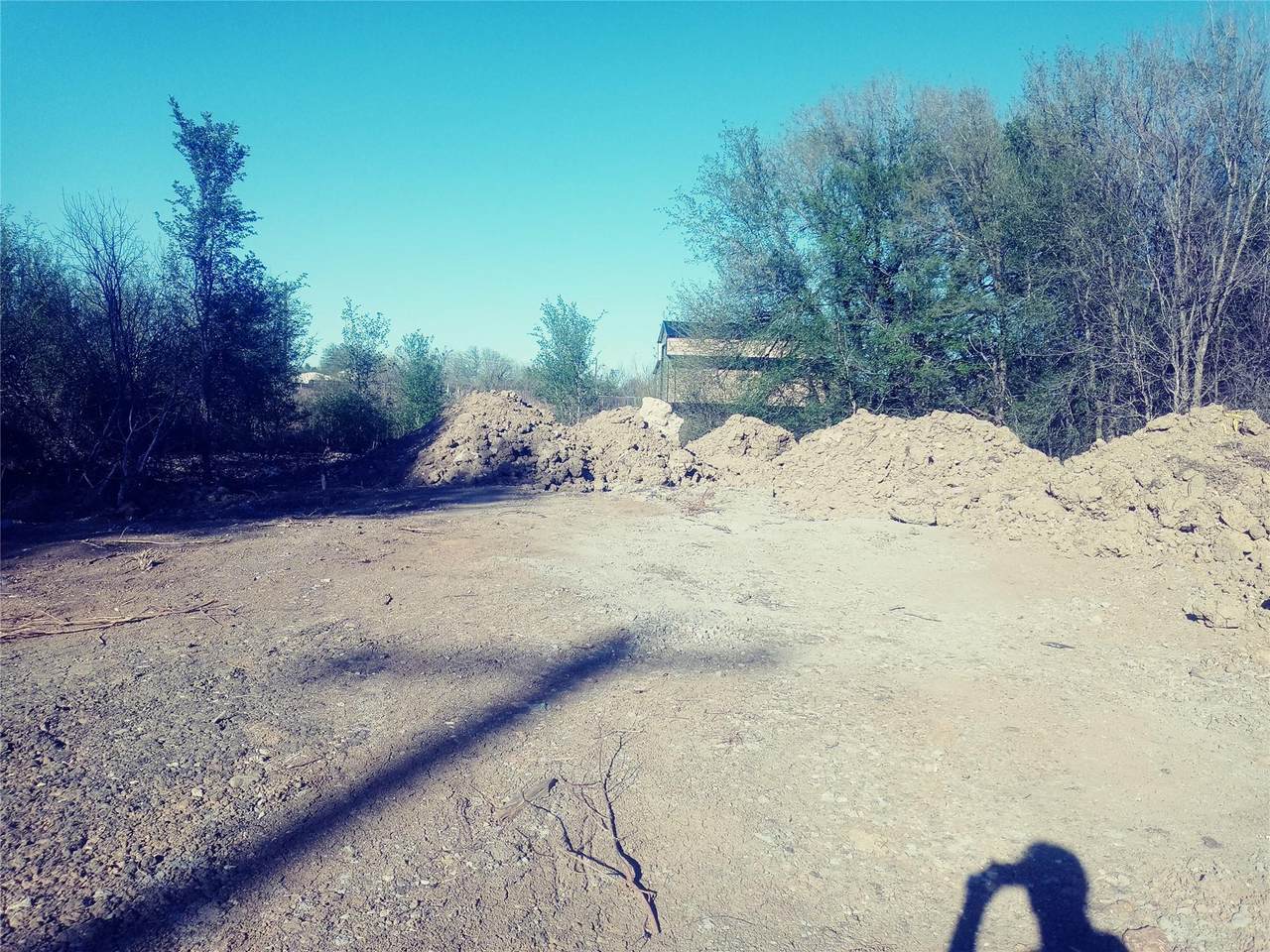 8818 Elroy Rd - Photo 1