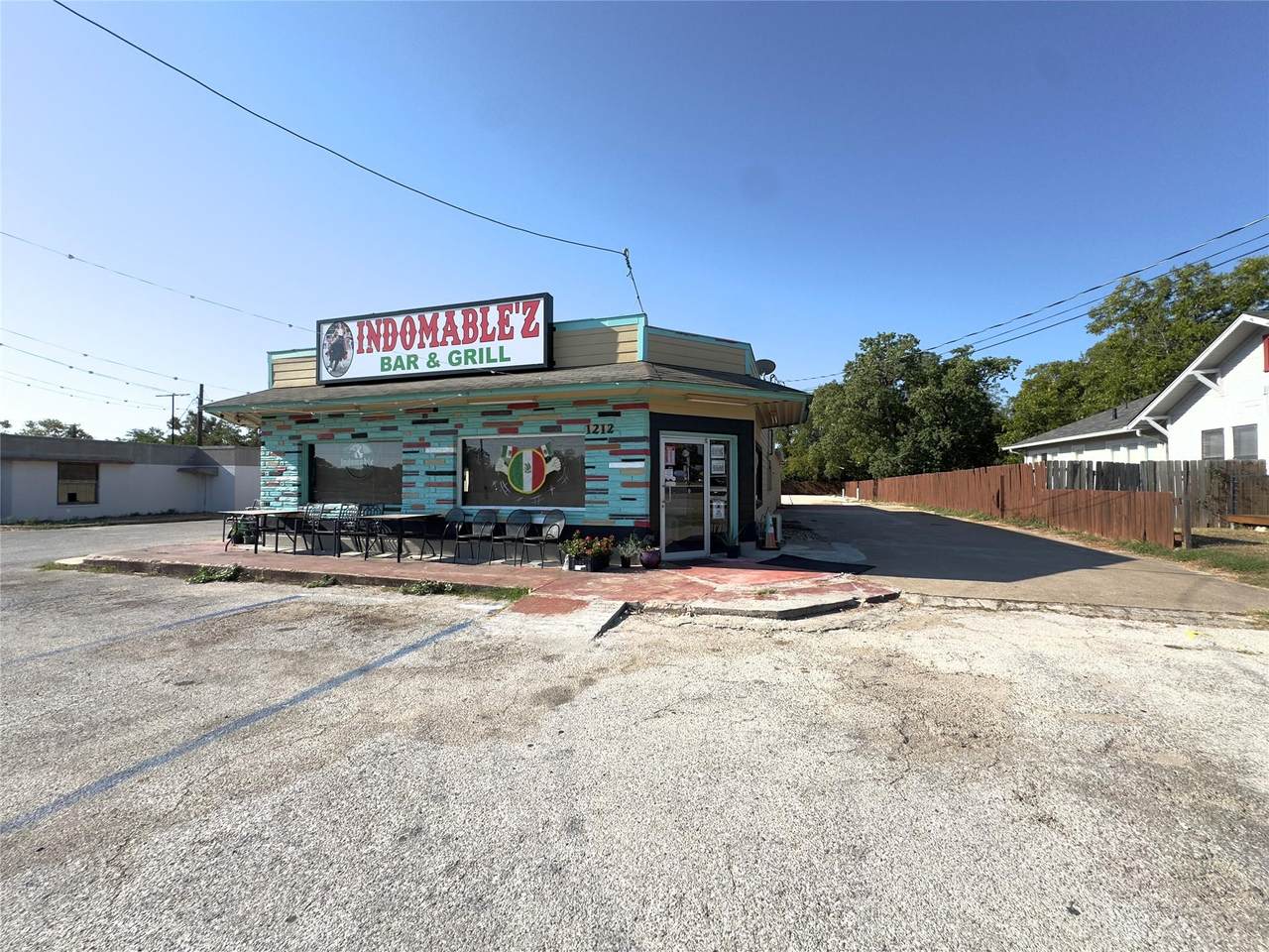 https://bt-photos.global.ssl.fastly.net/austin/1280_boomver_1_9496913-2.jpg